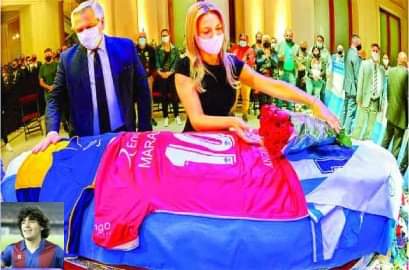 বিদায় বন্ধু ম্যারাডোনা!